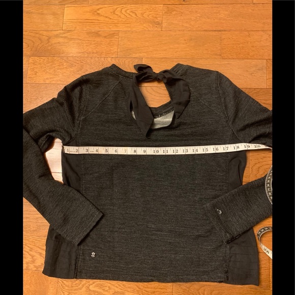 🖤Lululemon Sattva Pullover Top-10🖤 - Picture 12 of 16